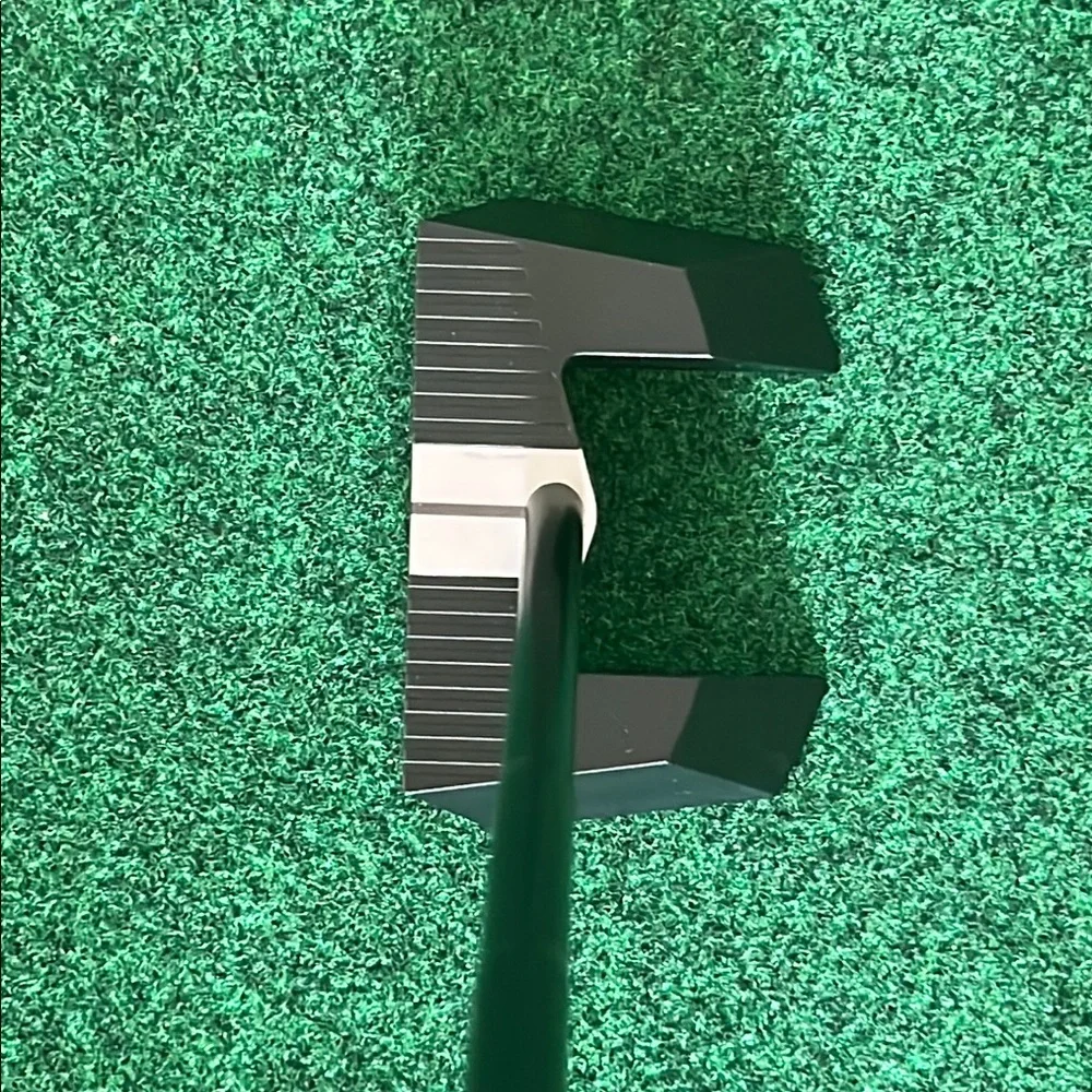 L.A.B. Golf Mezz.1 Putter - 33” stock length and Stock Grip - Picture 1 of 9